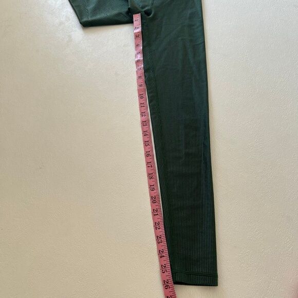 Aerie OFFLINE Real Me Ribbed Crossover High Rise Leggings XS Dark Green - Picture 8 of 9